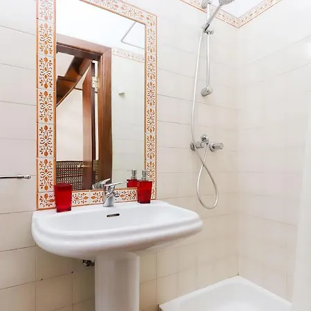 Avenida Da Liberdade Duplex By Homing דירה *