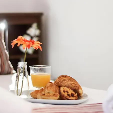 Avenida Da Liberdade Duplex By Homing Apartment *